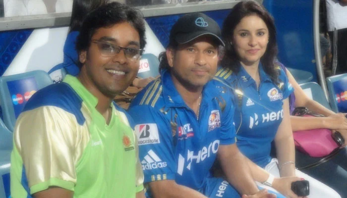 Rahul Kapoor with Sachin Tendulkar and Dr. Anjali