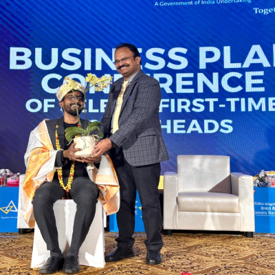  Image of Rahul Kapoor honored at Canara Bank’s Business Plan Conference 2025 after delivering keynote on GO ALL IN mindset.
