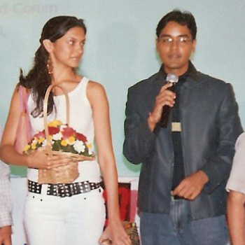 Image of Rahul Kapoor-Author with Deepika Padukone Indian Actress